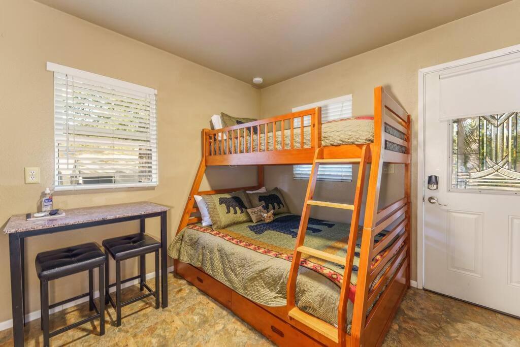 Acorn Cottage - Hidden Gem In Green Heaven, Getaway To Bass Lake & Yosemite โอกเฮิร์สต์ ภายนอก รูปภาพ