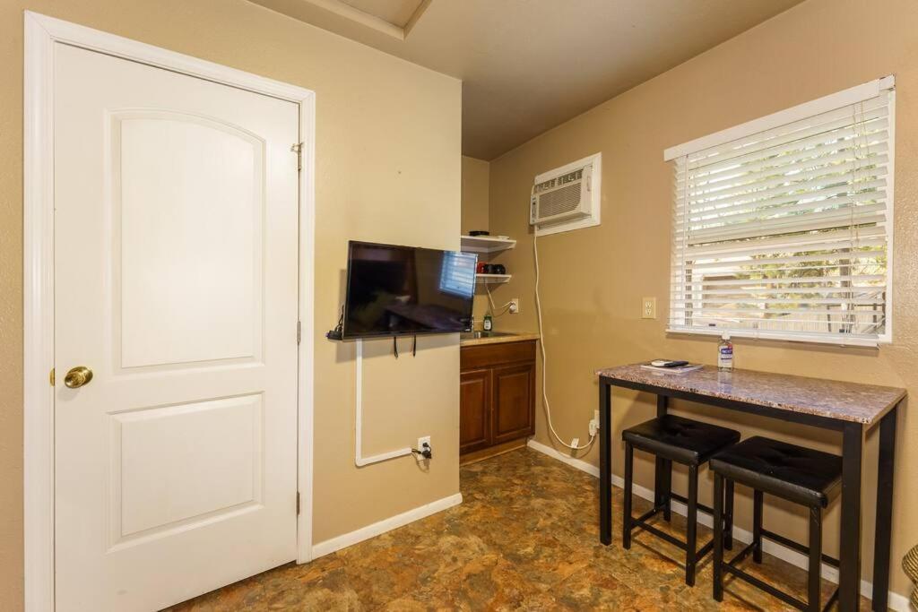 Acorn Cottage - Hidden Gem In Green Heaven, Getaway To Bass Lake & Yosemite โอกเฮิร์สต์ ภายนอก รูปภาพ
